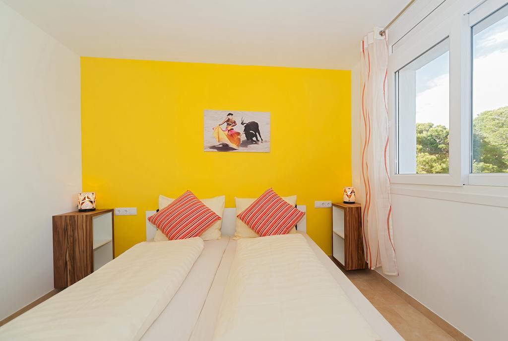Apartamentos Mar Y Sol Miami Playa Room photo